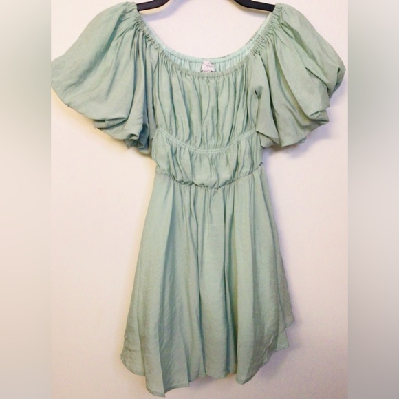 Aiyana mint green Dress size 2 - Picture 2 of 6